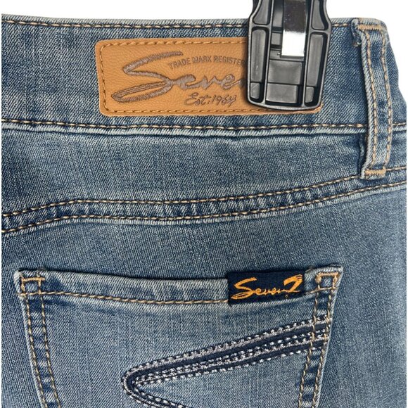 Seven7 Womens Mid-Rise Skinny Fit Denim Capri Jeans Medium Wash Size 4 - Picture 12 of 16